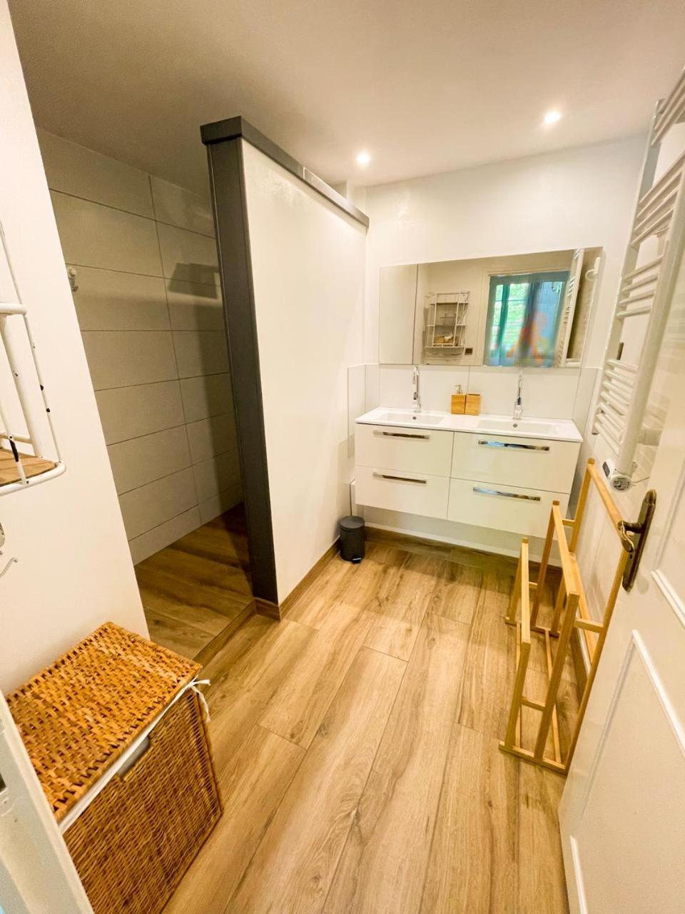 Appartement Bellevue Du Ventoux Montbrun-les-Bains Esterno foto
